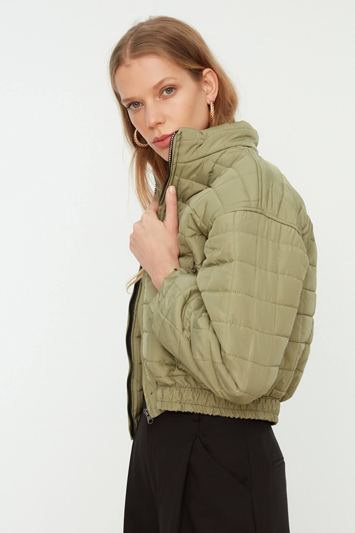 Haki Oversize Crop Kapitone Şişme Mont